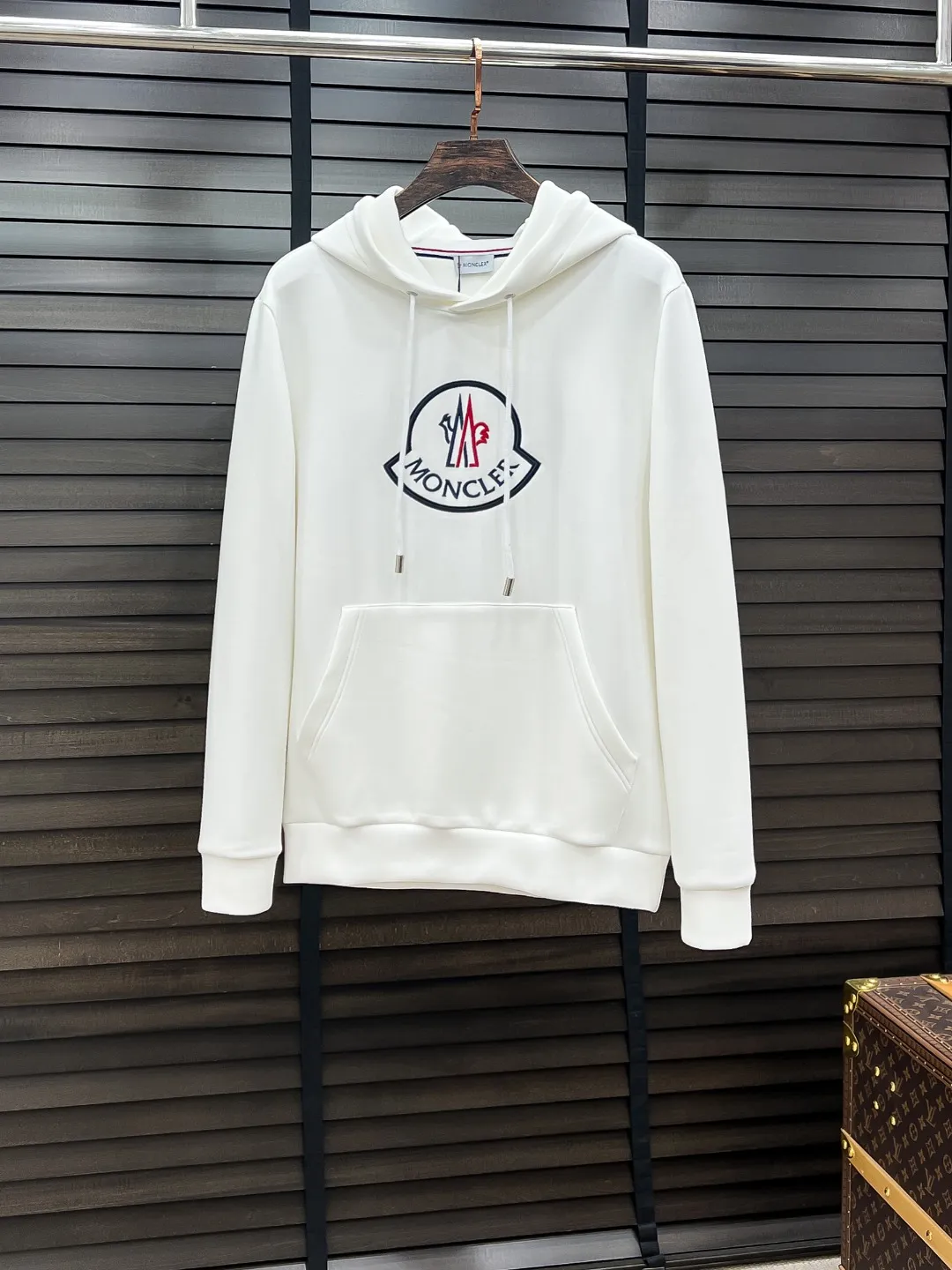 29 Moncler # 26 Same Style ！ ， ！ ， ， ， ， ！ ， ， ， ， Same Style ！ ， ， ， ， Breathable ！ ， ！ ， ， ， ！ ：Black White Size：S M L XL